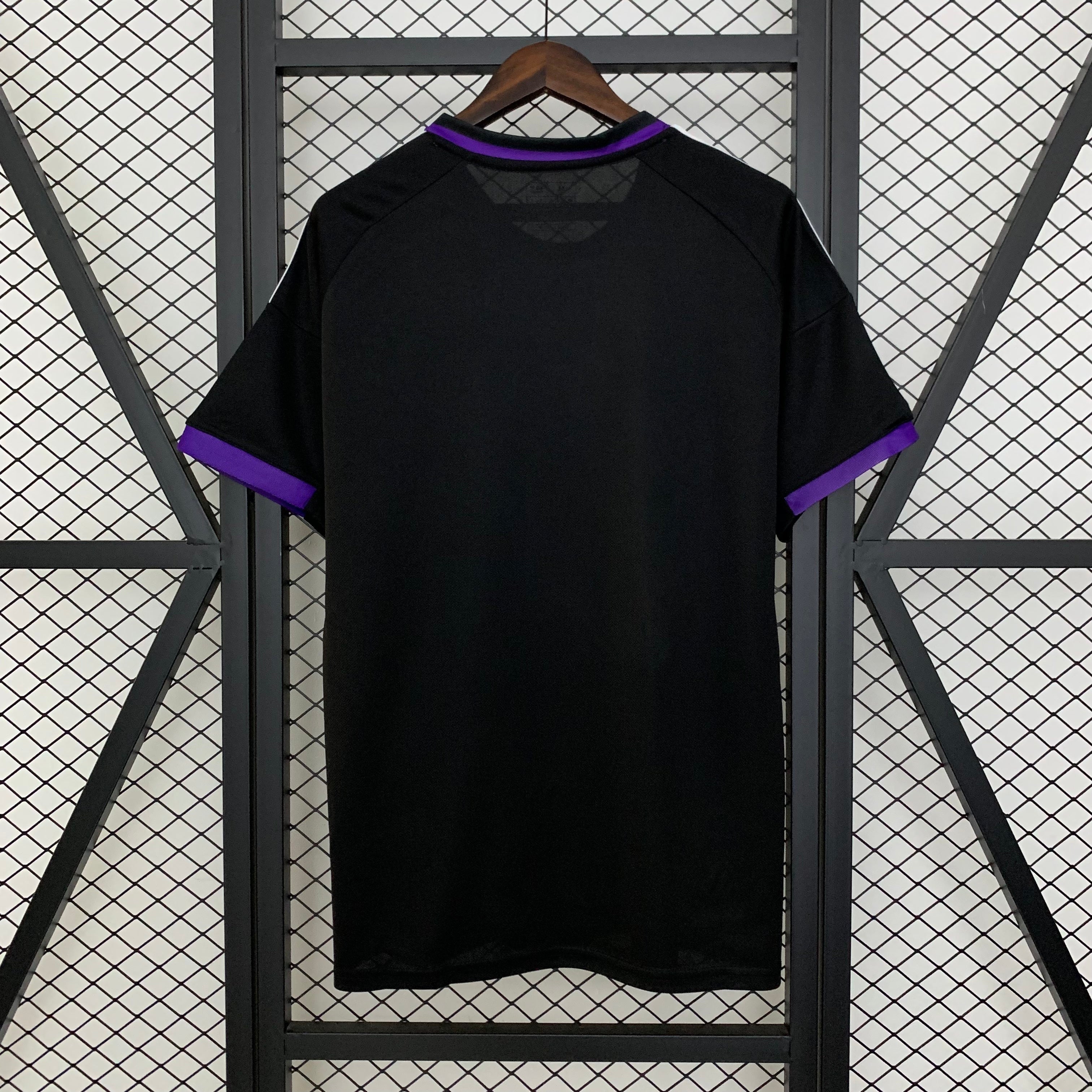 Real Madrid Gucci Purple Rose Concept Football Kit