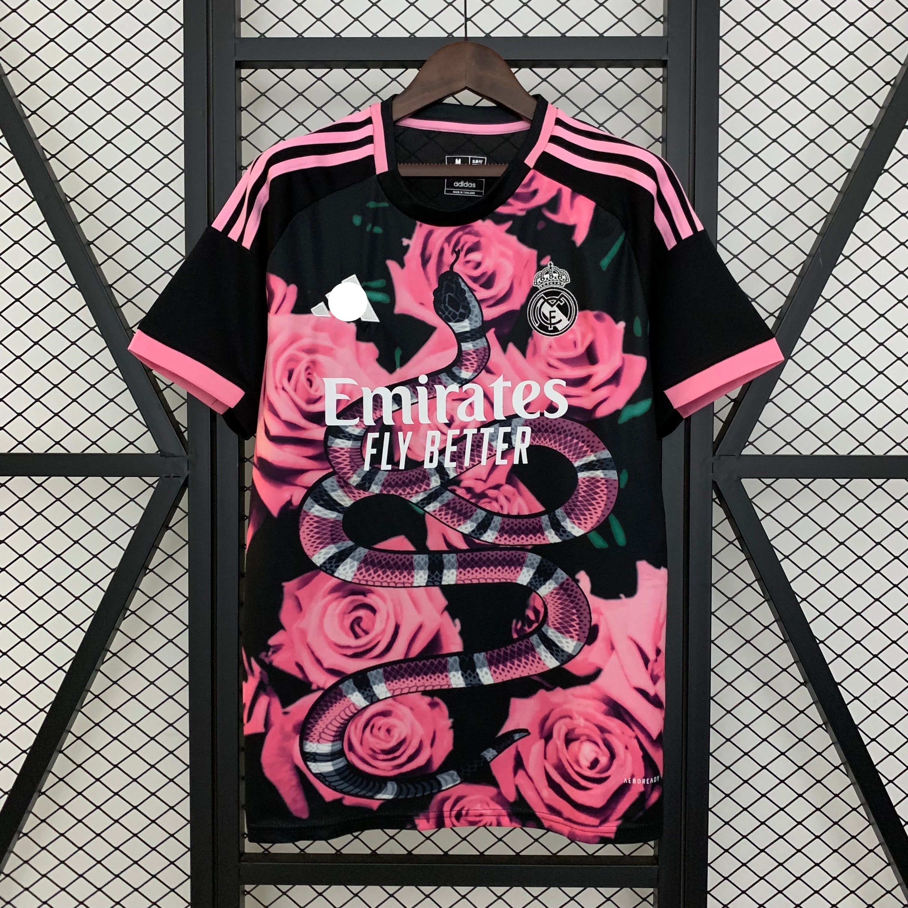 Real Madrid Gucci Pink Rose Concept Football Kit